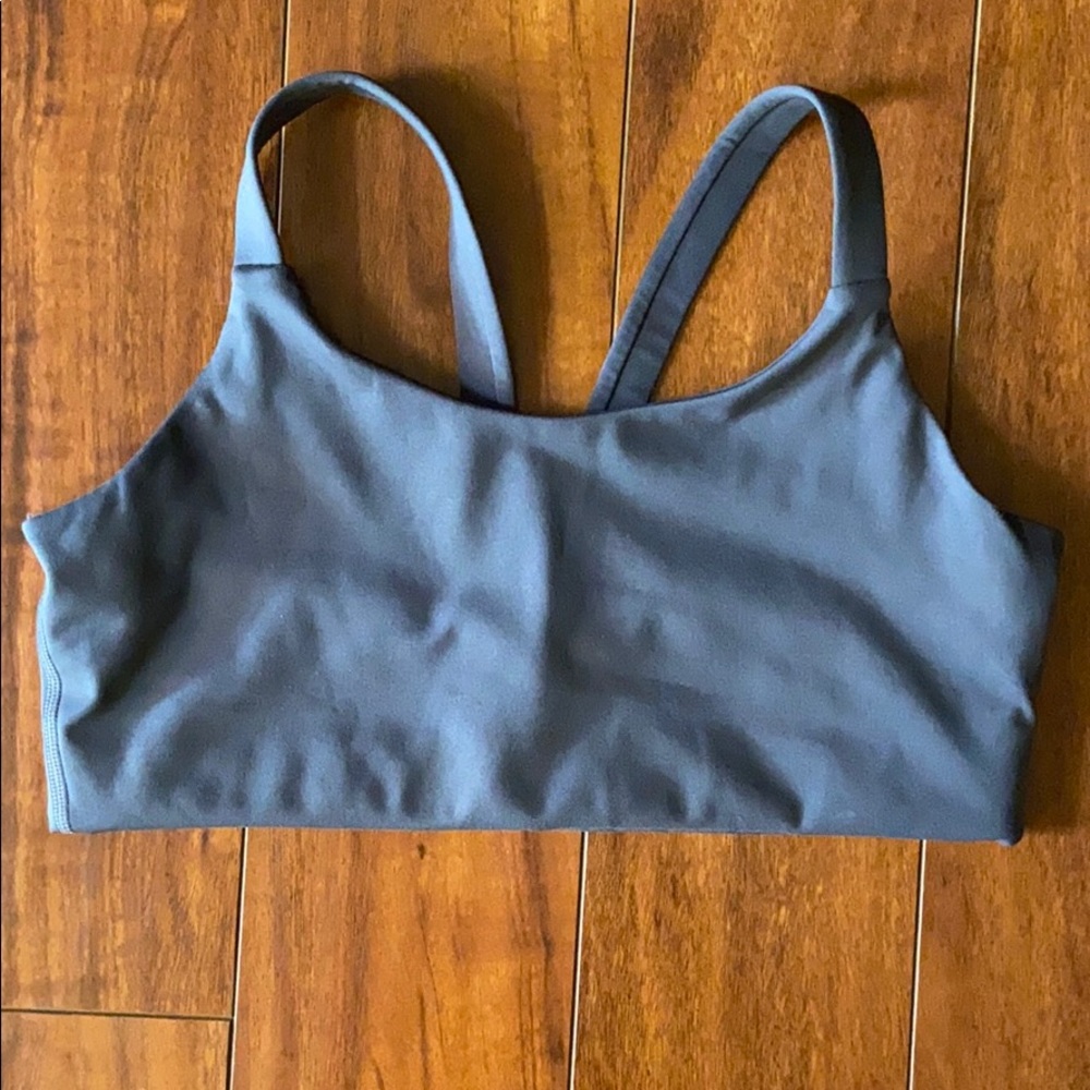 Girlfriend Collective Lou Sports Bra in Moon